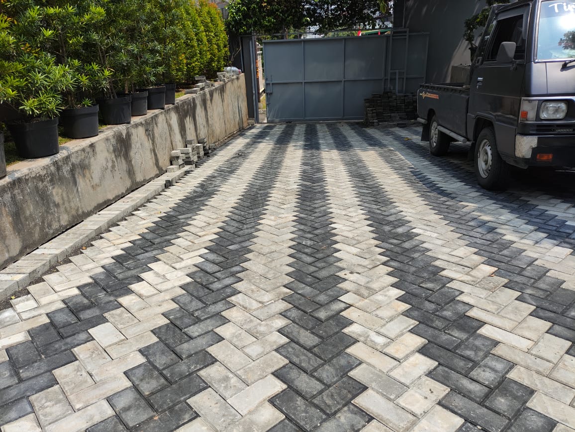 Pemasangan Paving block Halaman rumah